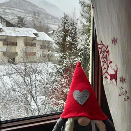 Gina'S Home - Appartamento Nel Cuore Di Bardonecchia Eksteriør billede